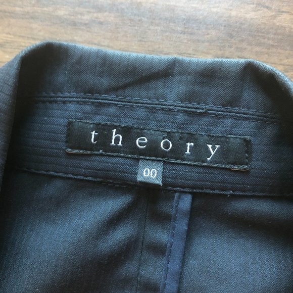 Theory Cotton Blend Blazer - Picture 4 of 5